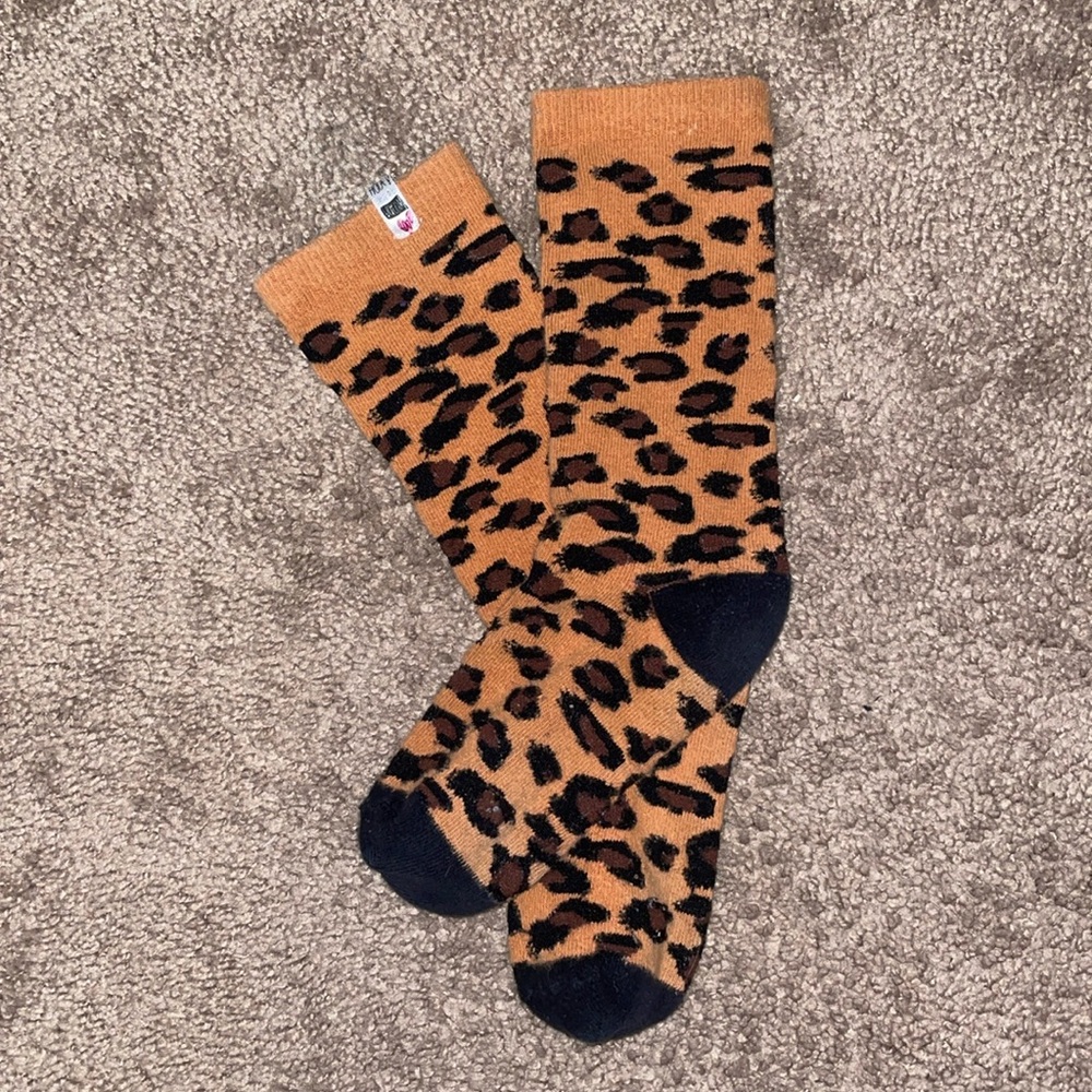 Cheetah Print Crew Socks 🐆